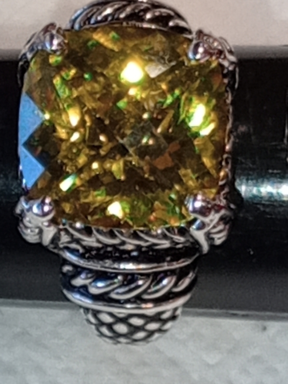 Ring Yellow/Green Cushion-Cut Gemstone Ring With PD Hallmark - Picture 8 of 15